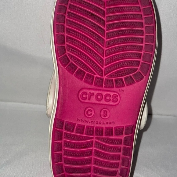 Crocs Kids Bump It Clogs Slip on Sandals Ribbed Cap Toe Perforated Water Shoes - Picture 6 of 6